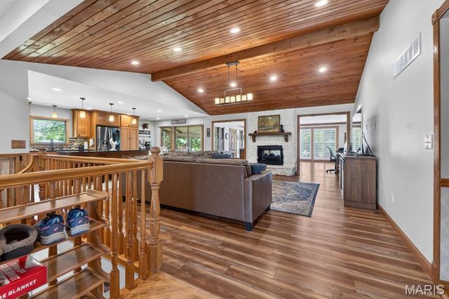 2042 Saint Paul Road, O'fallon, MO 63366