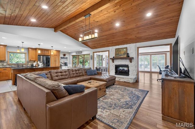 2042 Saint Paul Road, O'fallon, MO 63366