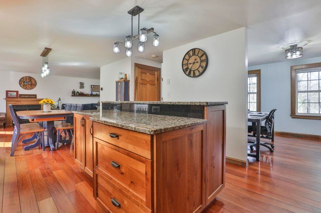 317 Middle Branch Road, New Boston, NH 03070