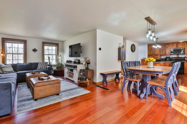 317 Middle Branch Road, New Boston, NH 03070