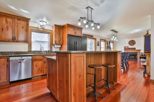 317 Middle Branch Road, New Boston, NH 03070