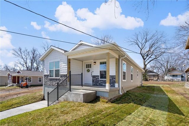 2726 N 21st Place, Kansas City, KS 66104