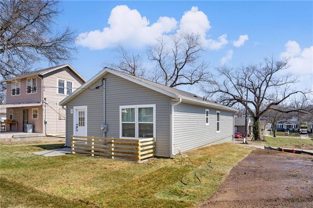 2726 N 21st Place, Kansas City, KS 66104