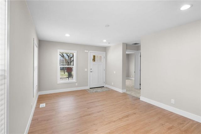 2726 N 21st Place, Kansas City, KS 66104