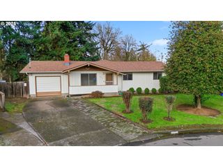 3272 ADMIRAL St, Eugene, OR 97404