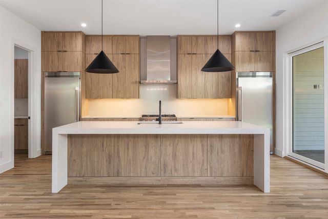 5611 Ellsworth Avenue 101, Dallas, TX 75206