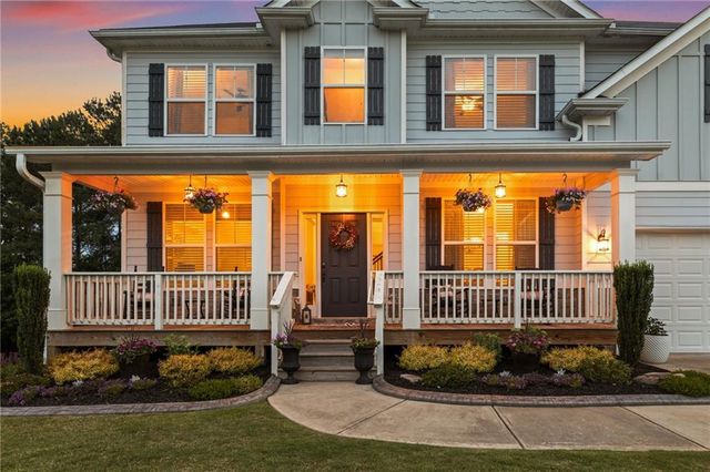 162 Lost Creek Boulevard, Dallas, GA 30132