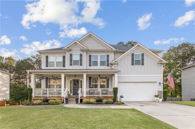 162 Lost Creek Boulevard, Dallas, GA 30132