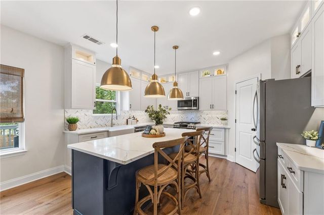 162 Lost Creek Boulevard, Dallas, GA 30132