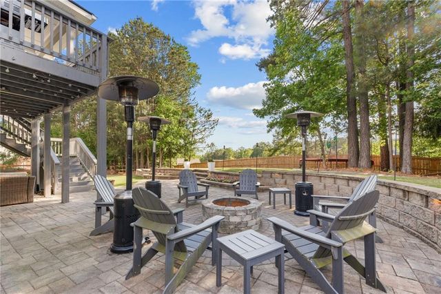 162 Lost Creek Boulevard, Dallas, GA 30132