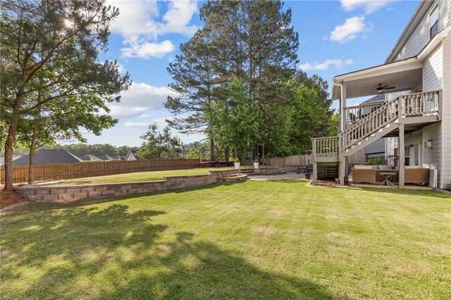 162 Lost Creek Boulevard, Dallas, GA 30132