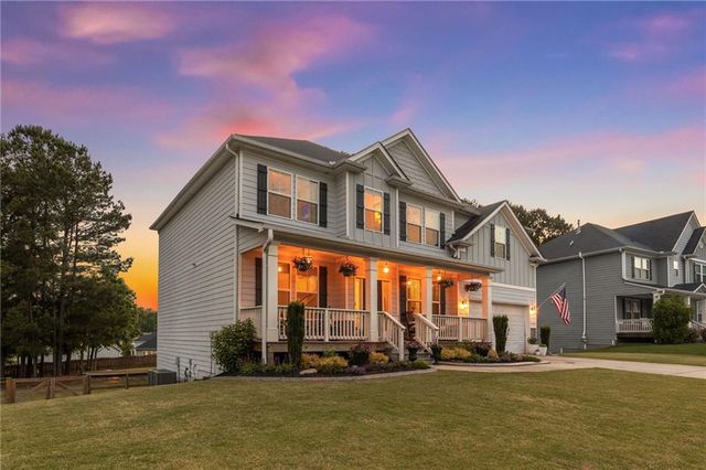 162 Lost Creek Boulevard, Dallas, GA 30132
