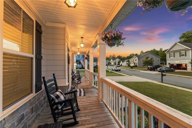 162 Lost Creek Boulevard, Dallas, GA 30132