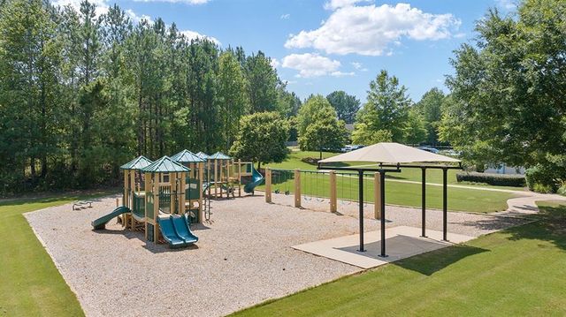162 Lost Creek Boulevard, Dallas, GA 30132