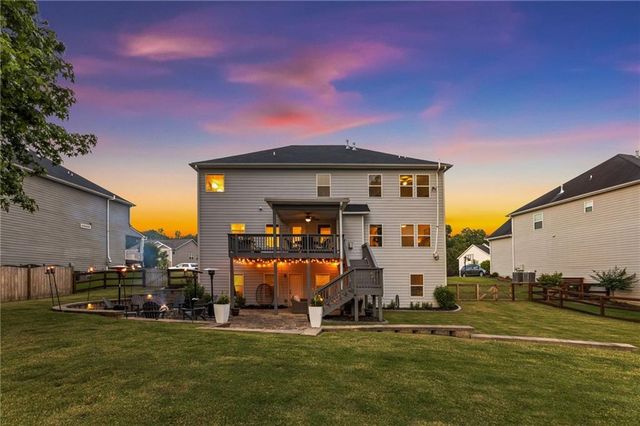 162 Lost Creek Boulevard, Dallas, GA 30132