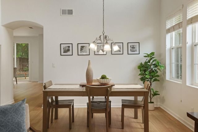 1883 Oswego Ct, Tracy, CA 95304