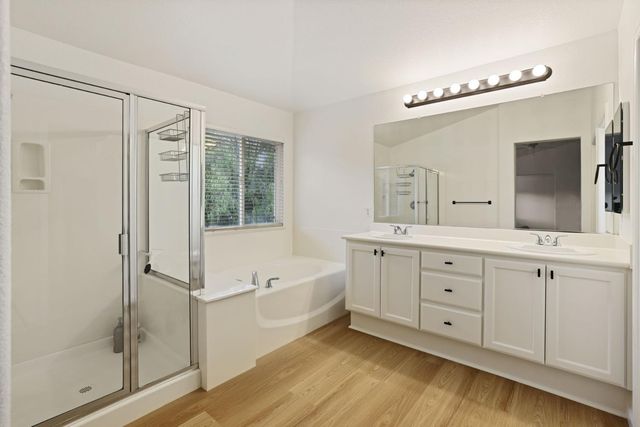 1883 Oswego Ct, Tracy, CA 95304