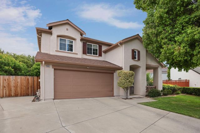 1883 Oswego Ct, Tracy, CA 95304