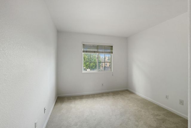 1883 Oswego Ct, Tracy, CA 95304