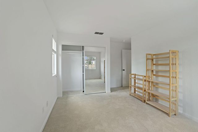 1883 Oswego Ct, Tracy, CA 95304