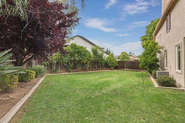 1883 Oswego Ct, Tracy, CA 95304