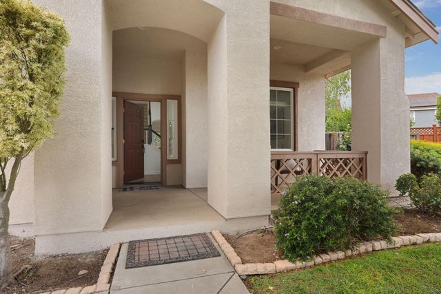 1883 Oswego Ct, Tracy, CA 95304