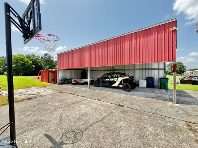 2811 Charlene Highway, Eunice, LA 70535