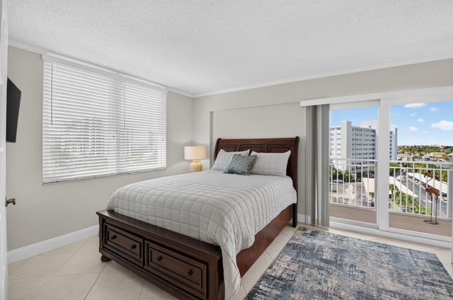 3215 S Ocean Boulevard 501, Highland Beach, FL 33487
