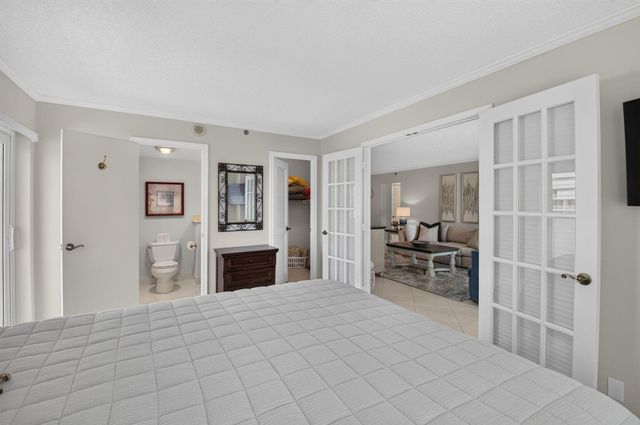 3215 S Ocean Boulevard 501, Highland Beach, FL 33487