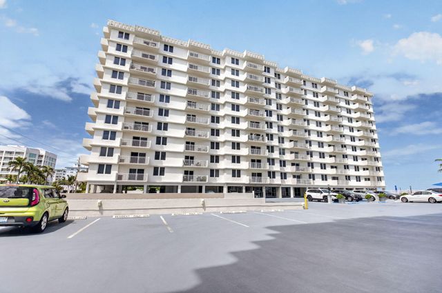 3215 S Ocean Boulevard 501, Highland Beach, FL 33487