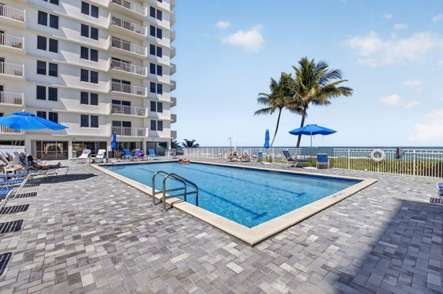 3215 S Ocean Boulevard 501, Highland Beach, FL 33487