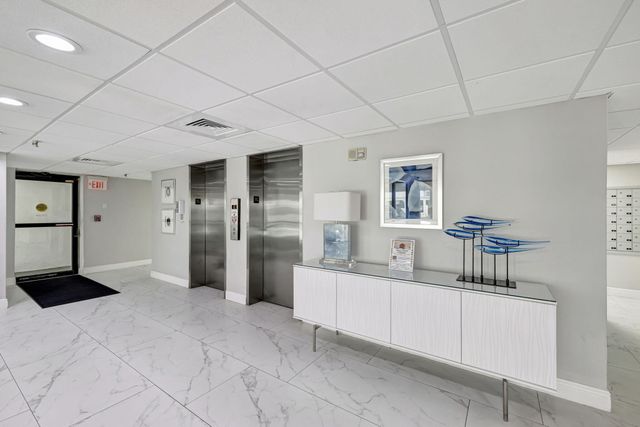 3215 S Ocean Boulevard 501, Highland Beach, FL 33487