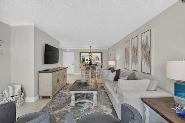 3215 S Ocean Boulevard 501, Highland Beach, FL 33487