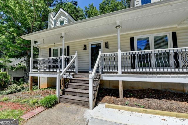 1530 Plunketts Road, Buford, GA 30519
