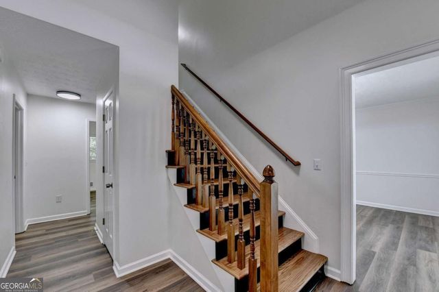 1530 Plunketts Road, Buford, GA 30519