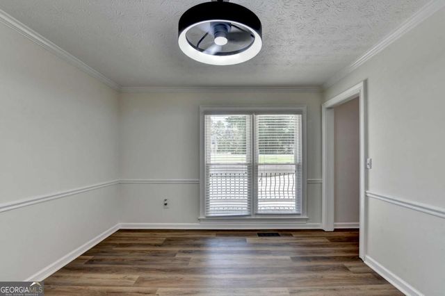 1530 Plunketts Road, Buford, GA 30519