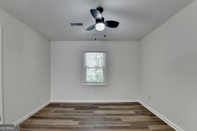 1530 Plunketts Road, Buford, GA 30519