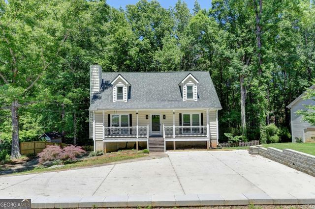 1530 Plunketts Road, Buford, GA 30519