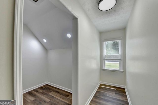 1530 Plunketts Road, Buford, GA 30519