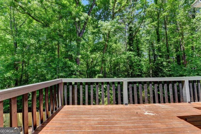 1530 Plunketts Road, Buford, GA 30519