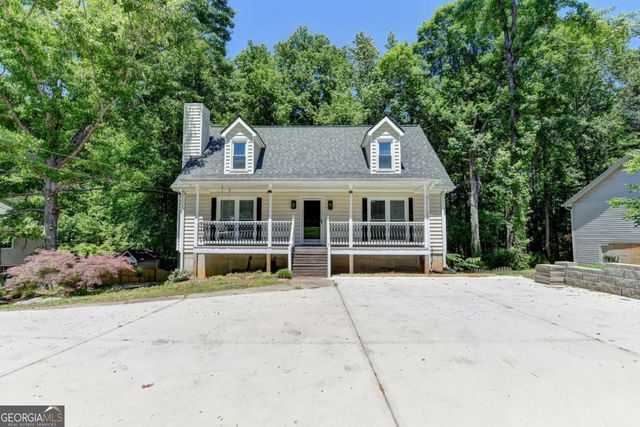 1530 Plunketts Road, Buford, GA 30519