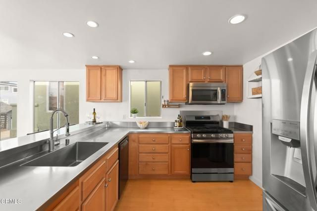 124 San Clemente Avenue, Oxnard, CA 93035