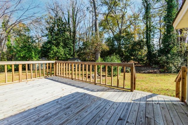 253 3rd Avenue, Winder, GA 30680