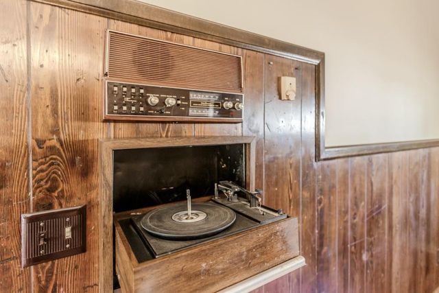 253 3rd Avenue, Winder, GA 30680