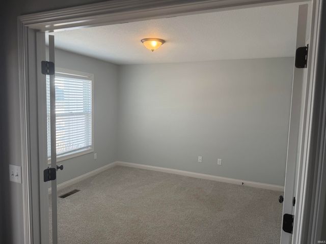 2592 Tigers Trail, Decatur, IN 46733