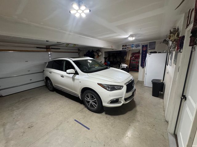 2592 Tigers Trail, Decatur, IN 46733