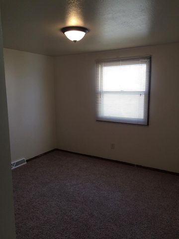 933 SHEA AVENUE, Green Bay, WI 54303