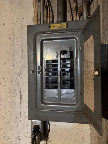 933 SHEA AVENUE, Green Bay, WI 54303