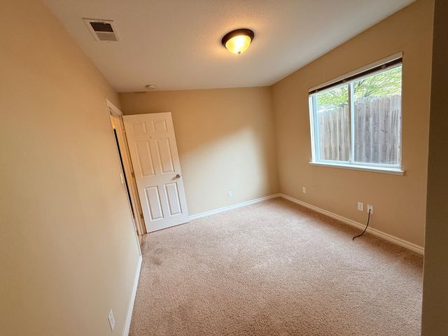 1490 Cobblestone Dr, Lincoln, CA 95648