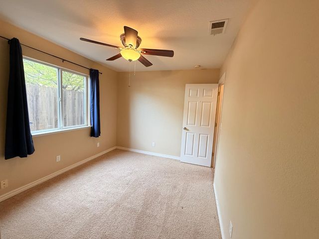 1490 Cobblestone Dr, Lincoln, CA 95648